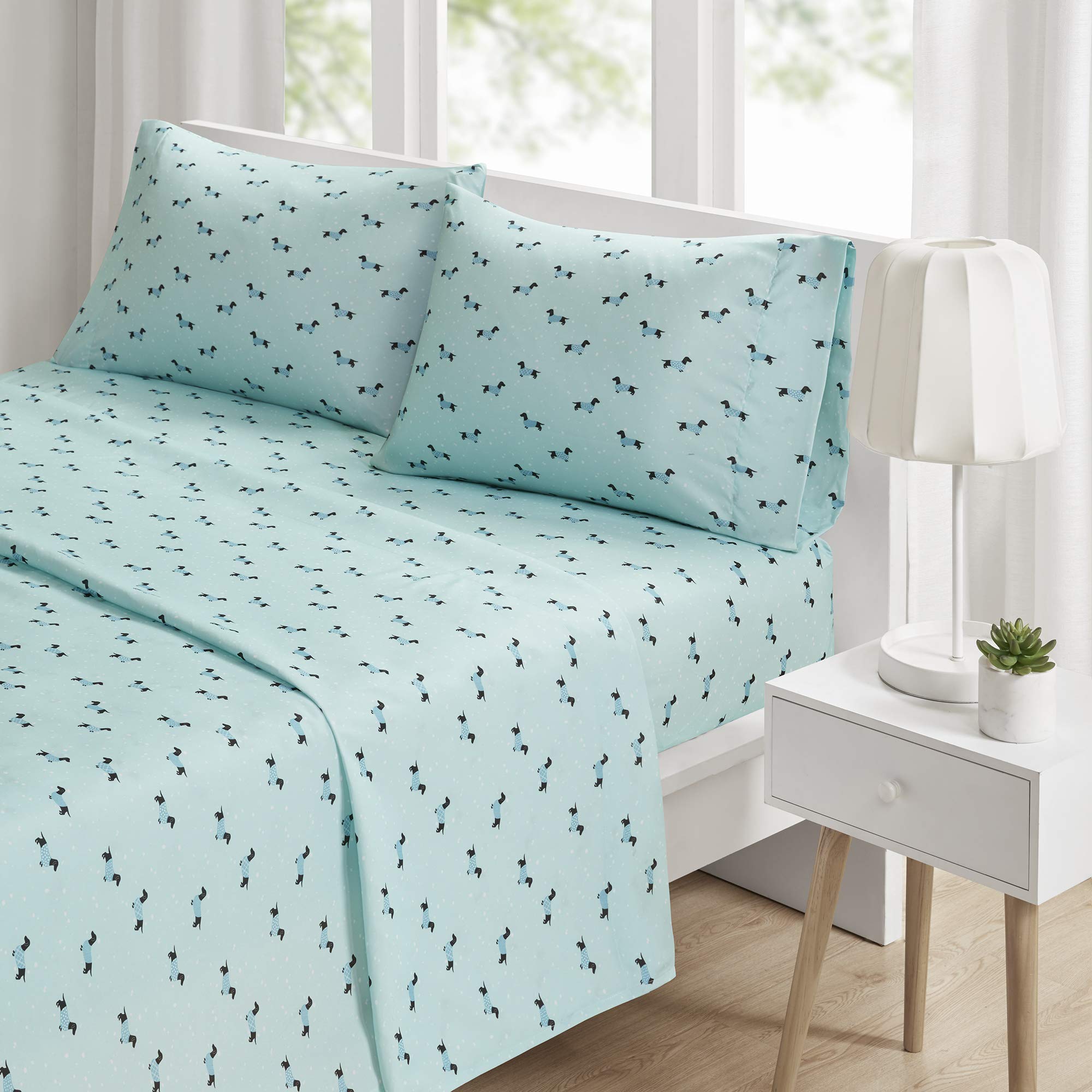 Intelligent Design Microfiber Cozy Bed Sheet Set, Modern All Season Bedding & Pillowcases, Premium 14" Elastic Pocket Fits up to 16" Mattress, Full Aqua Dogs 4 Piece