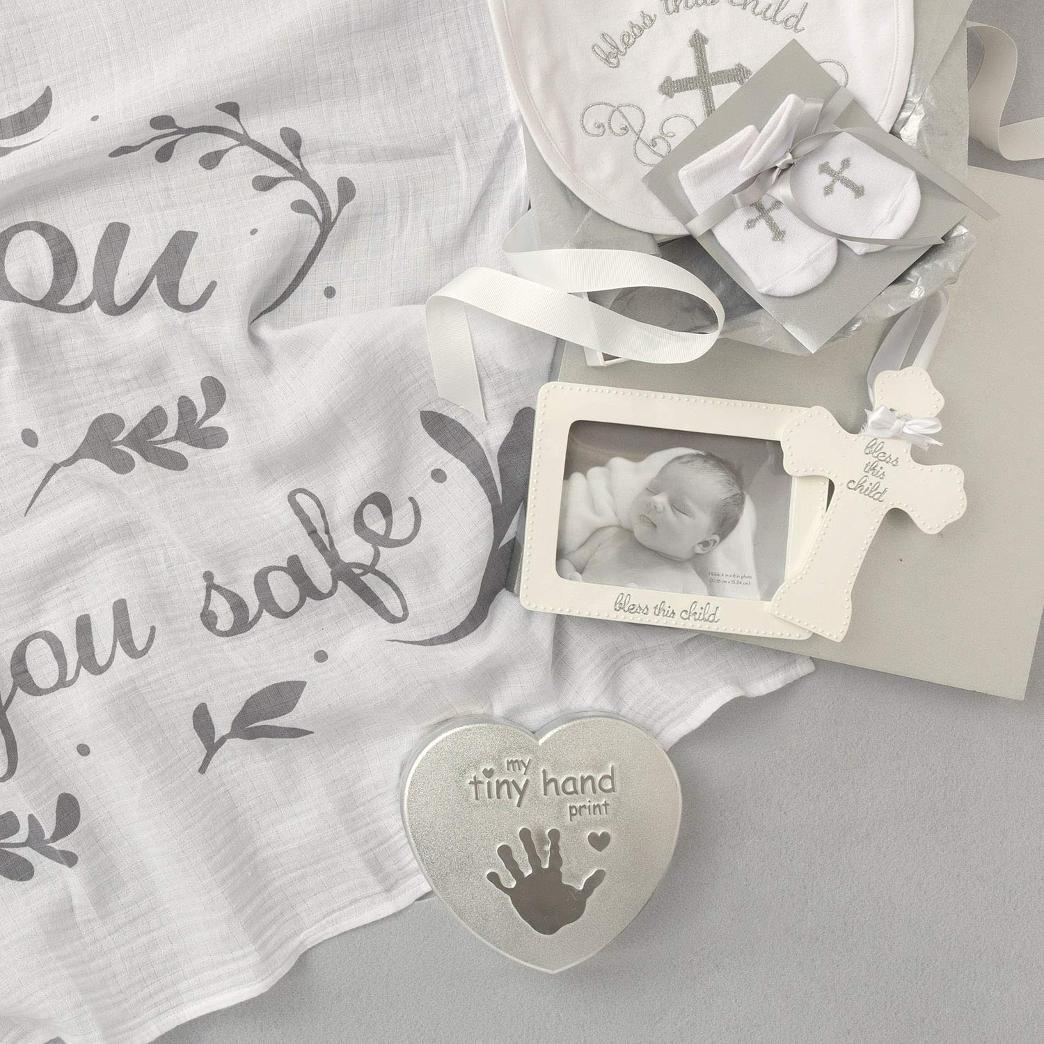 C.R. Gibson 3 Piece Baby Handprint & Footprint Kit, 6.5