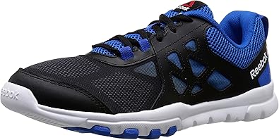 light cross training shoes