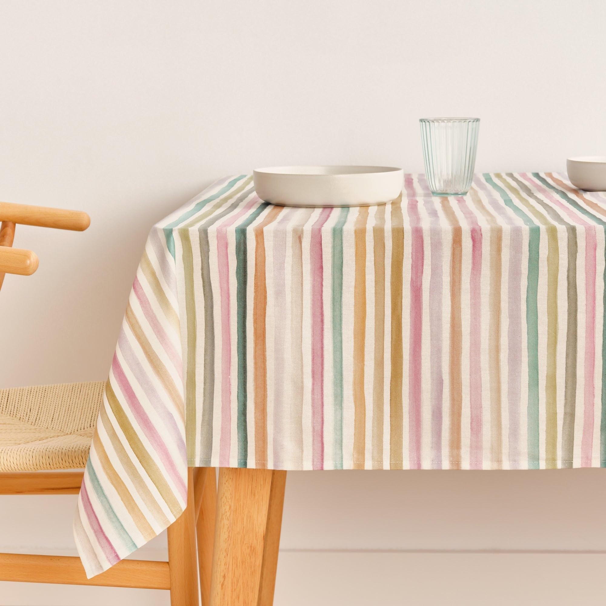 BELUM | Stain Resistant Tablecloth 180 x 300 cm - Multicolor Soft Tablecloth - 100% Organic Cotton Fabric - Model Naiara 4-100