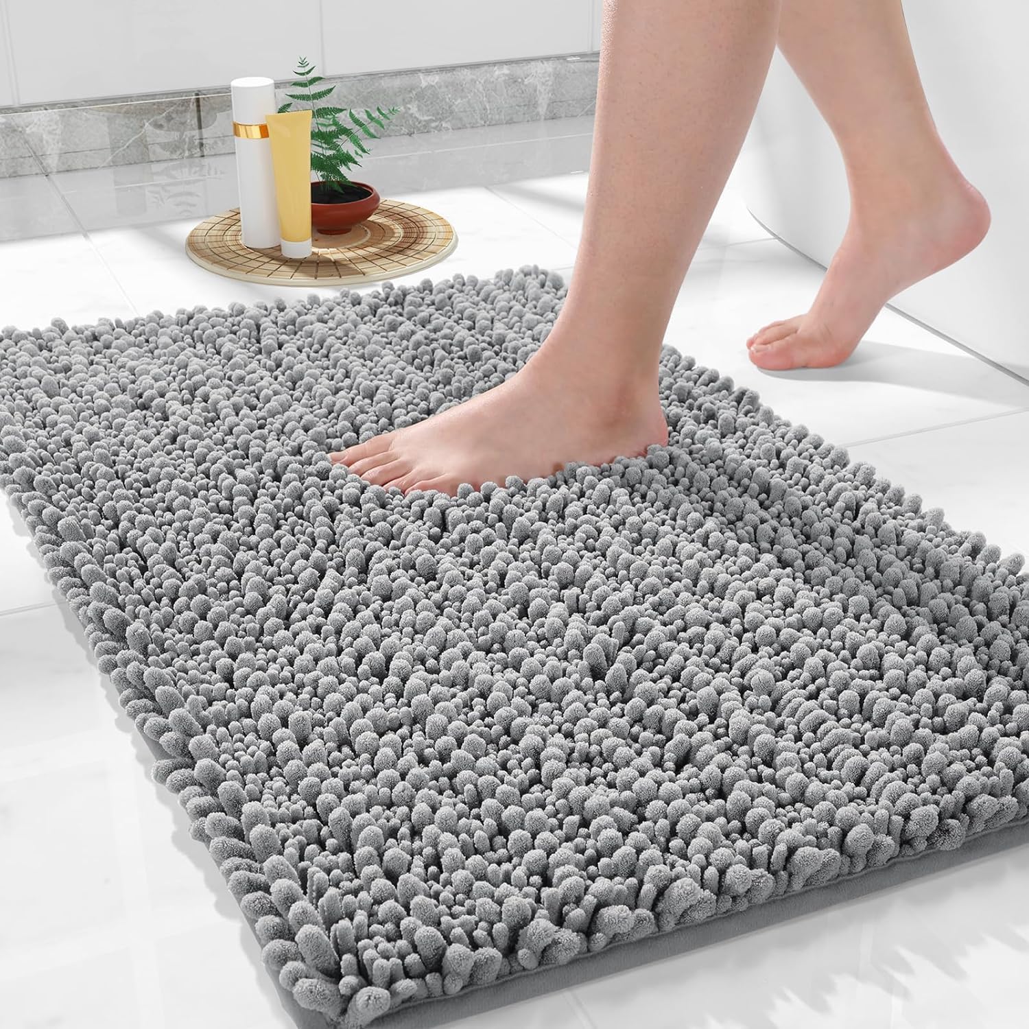 Yimobra Bathroom Rug Mat, Luxury Chenille Shaggy Microfiber Bath Rugs, Extra Soft & Thick, Absorbent Water, Non-Slip, Machine Washable, Bath Mats for Bath Floor,Tub and Shower, Gray, 92 x 61 cm