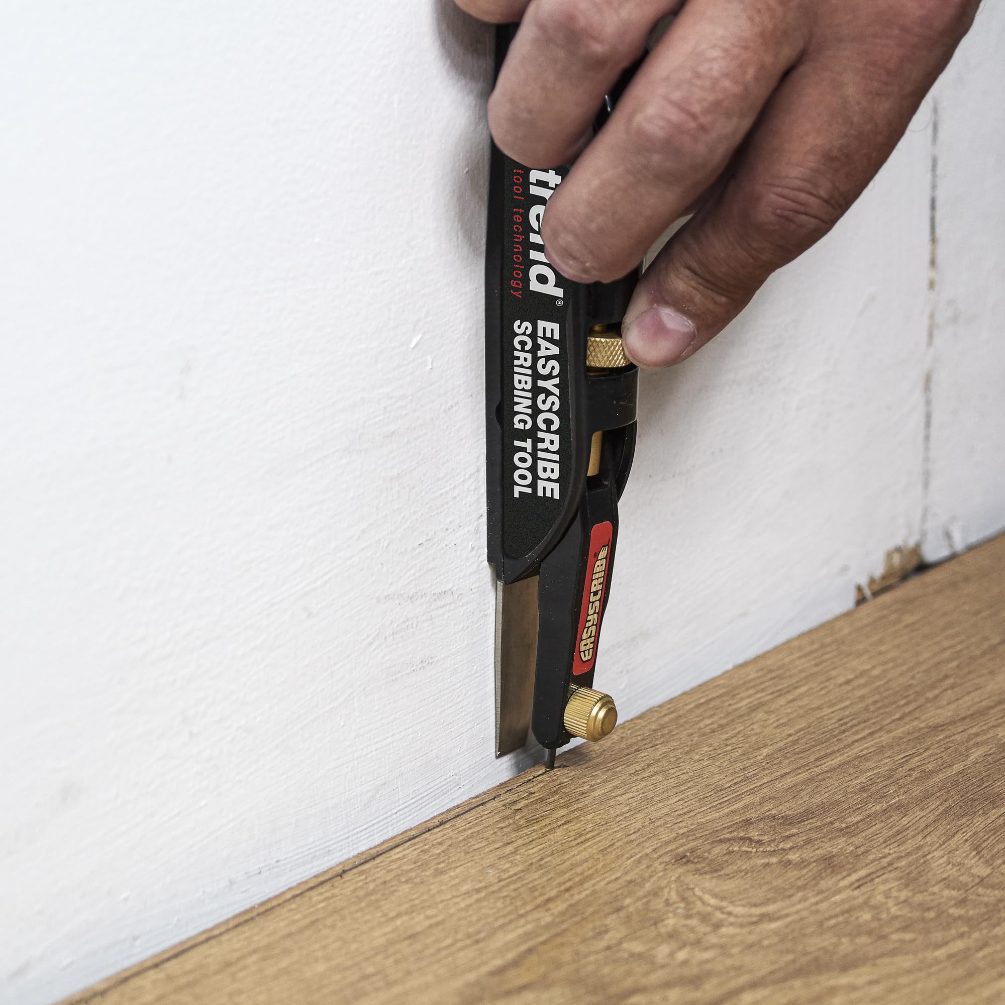 TREND EasyScribe Scribing Tool, Accurate Scribing Solution for Carpenters, Joiners, Tilers, Kitchen & Shop Fitters, E/SCRIBE, Black