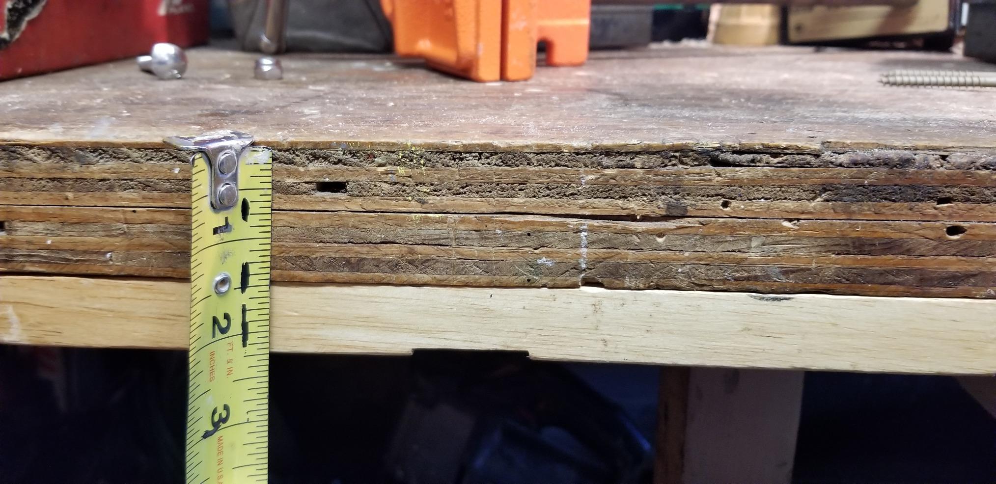 9/mo Finance Pony 27091 Medium Duty Woodworker's Vise