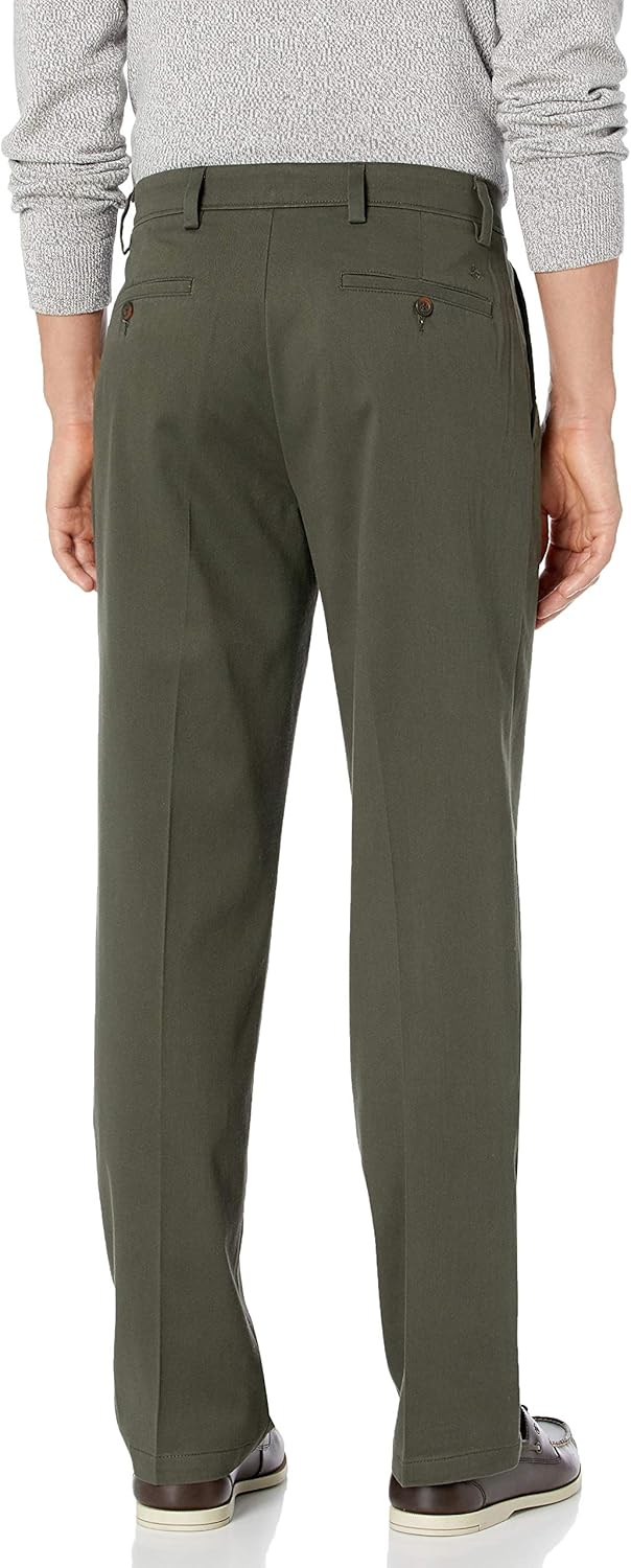 Dockers Men's Classic Fit Easy Khaki Pants at  Men’s Clothing store