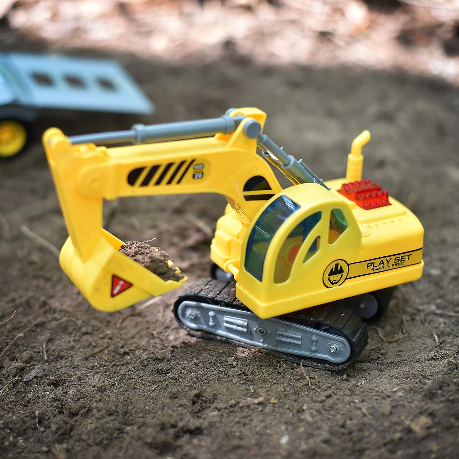 maxx action excavator