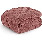Bedsure GentleSoft Dusty Pink Throw Blanket for Couch - Checkered Fleece Blankets Gifts for Women Men Girls, Cute Soft Cozy Throw for Bedroom Home Decor Gifts, 50x60 Inches