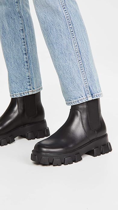 Villa Rouge Womens Packer Chelsea