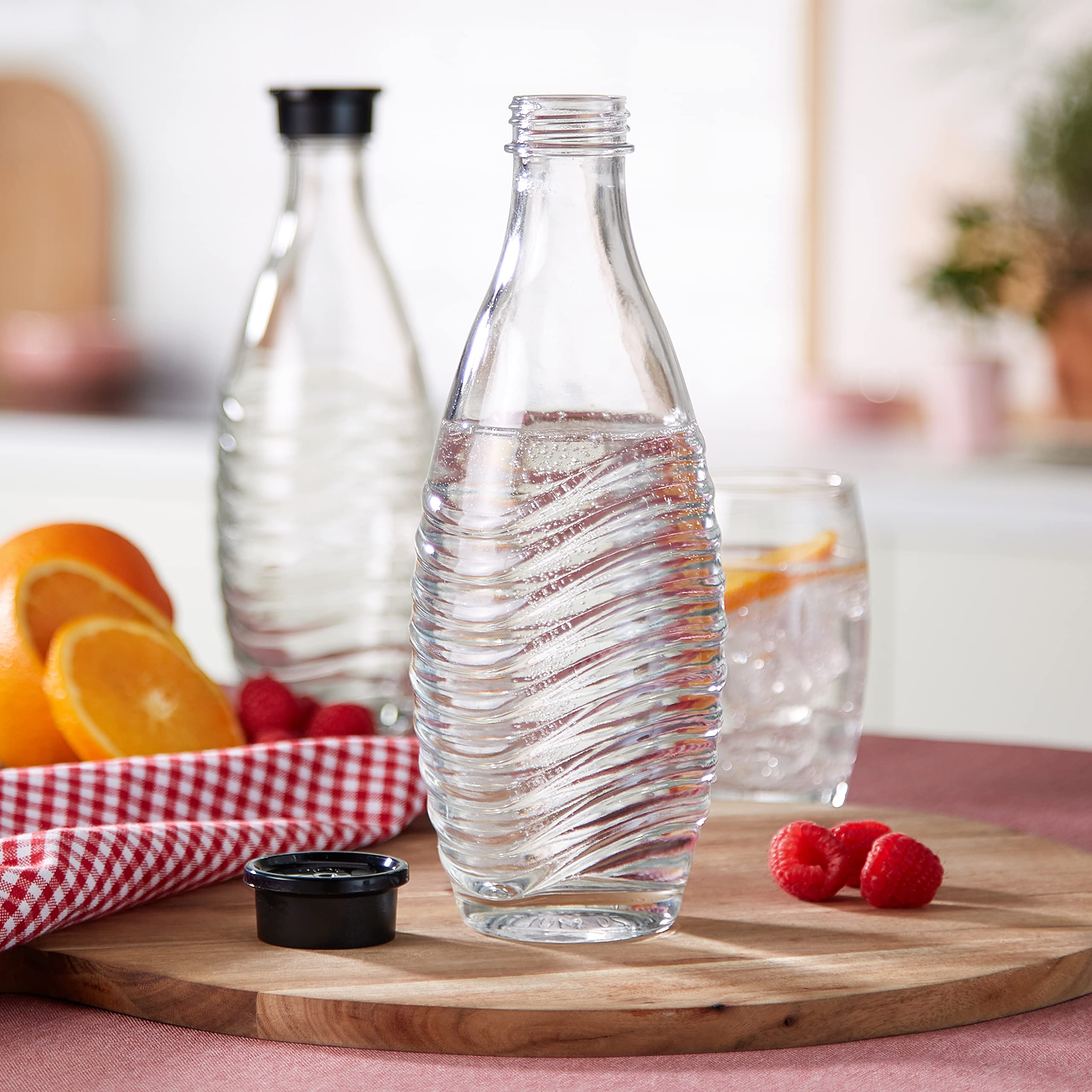 Sodastream 0,7L CRYSTAL Glaskaraffen - kompatibel mit CRYSTAL & PENGUIN Wassersprudler, 2er-Pack Wasserkaraffen, spülmaschinenfeste Sprudlerkaraffen 2