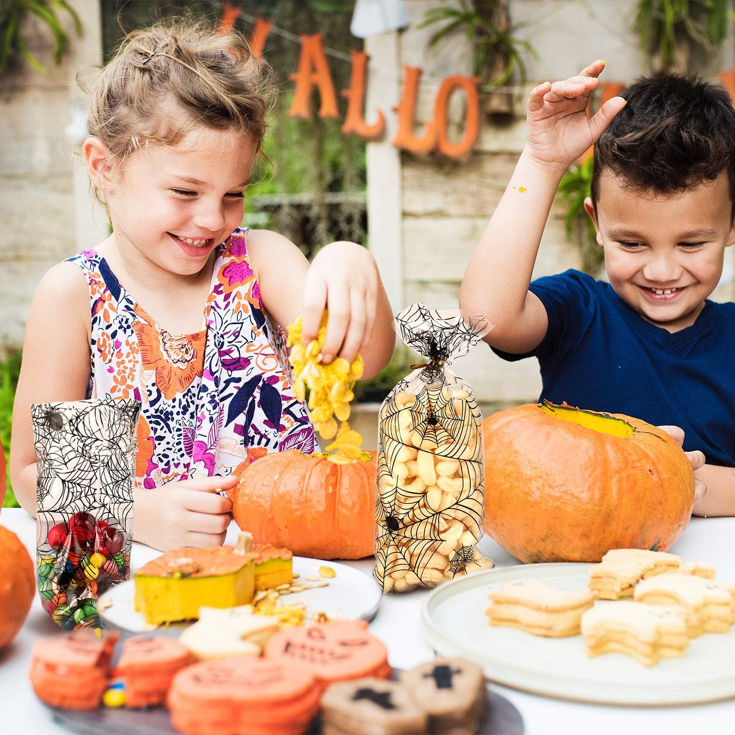150 Pieces Clear Treat Bags Pumpkin Print Cellophane Bags Bags with 150 Pieces Twist Ties for Party Supplies - Image 5