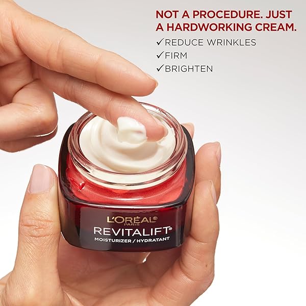 L’OREAL PARIS REVITALIFT TRIPLE POWER ANTI-AGING FACE MOISTURIZER, FRAGRANCE FREE, PRO RETINOL, HYALURONIC ACID & VITAMIN C TO REDUCE WRINKLES, FIRM & BRIGHTEN SKIN, 2.55 OZ