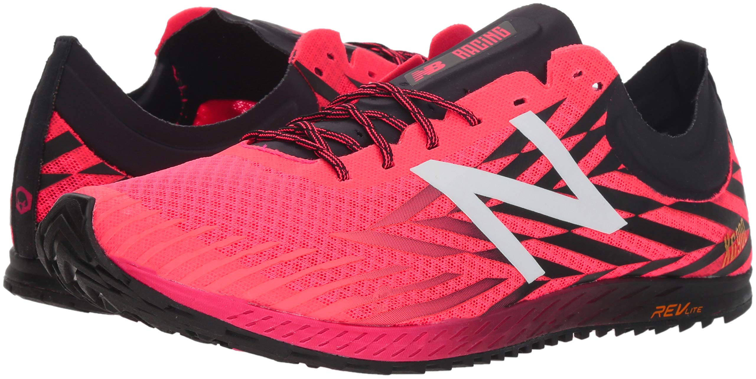 New Balance Men�s 9004 Cross Country Running Shoe