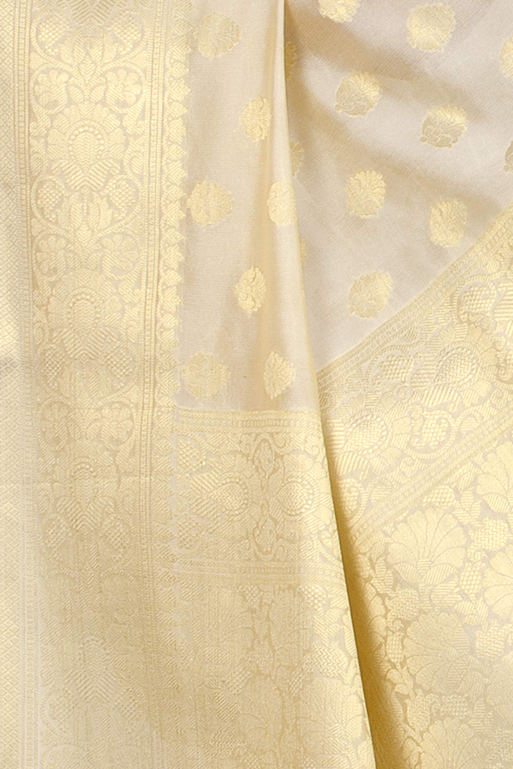 Chandrakala Banarasi Saree for Women with Unstitched Blouse Piece Indian Wear (1105)