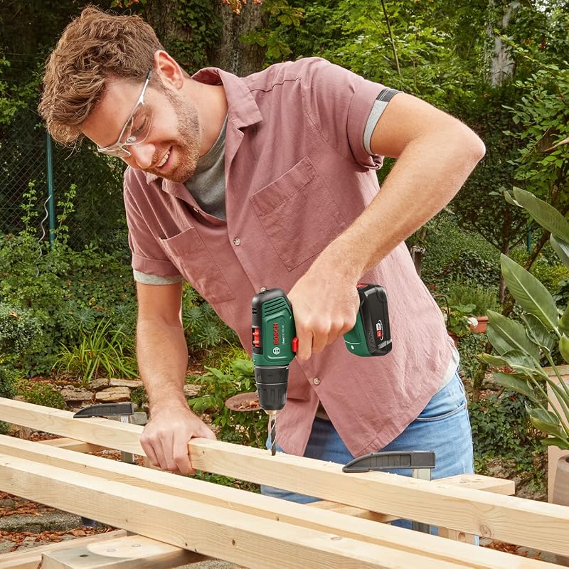 Perceuse-visseuse sans fil EasyDrill 18V-40 (2 batteries 2,0 Ah, système 18 V, dans coffret de transport)