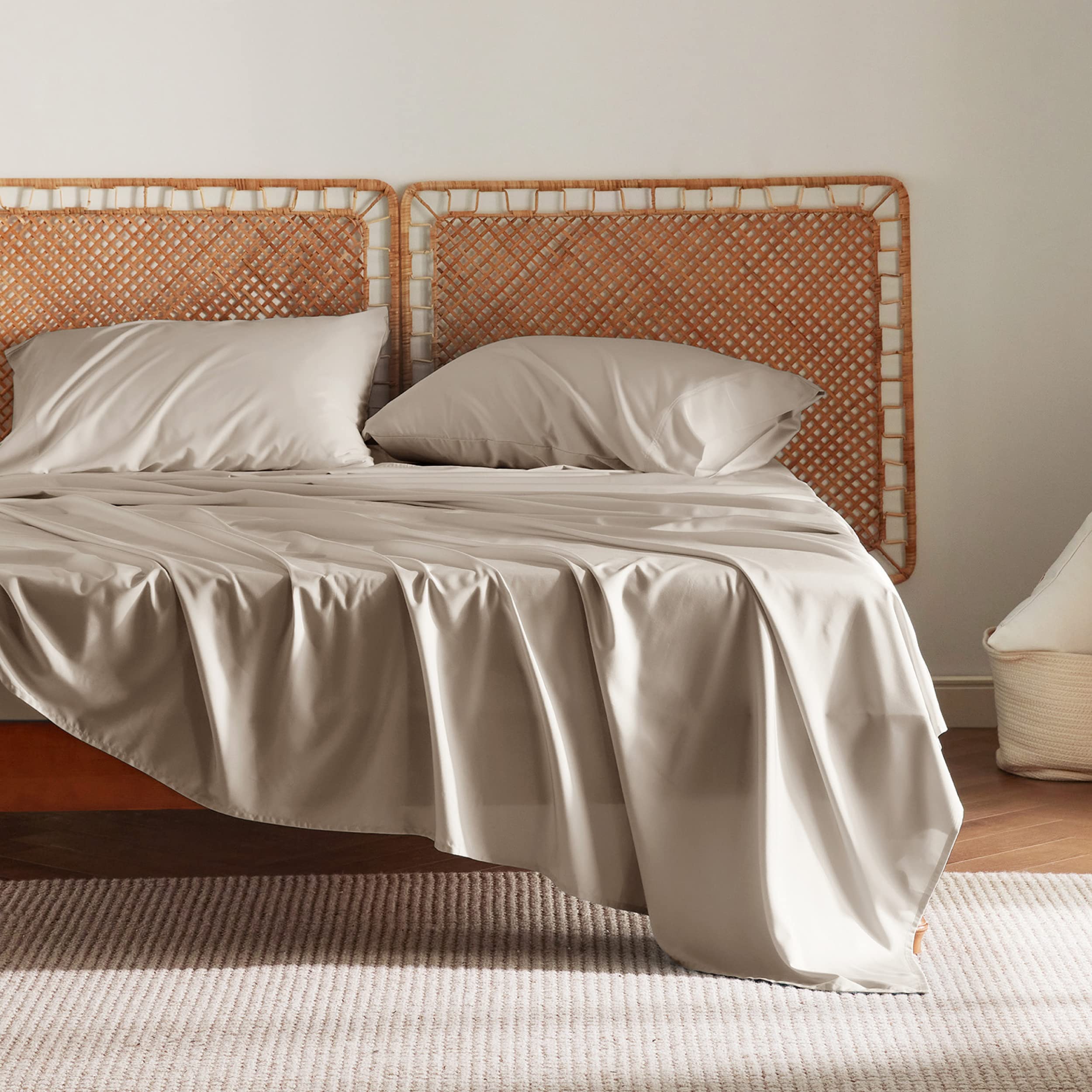 Bedsure King Size Sheets Set, Cooling Sheets for Hot Sleepers, Rayon Derived from Bamboo, Breathable & Soft, Deep Pocket Up to 16 Inches, Hotel Luxury Silky Bedding, Simply Taupe