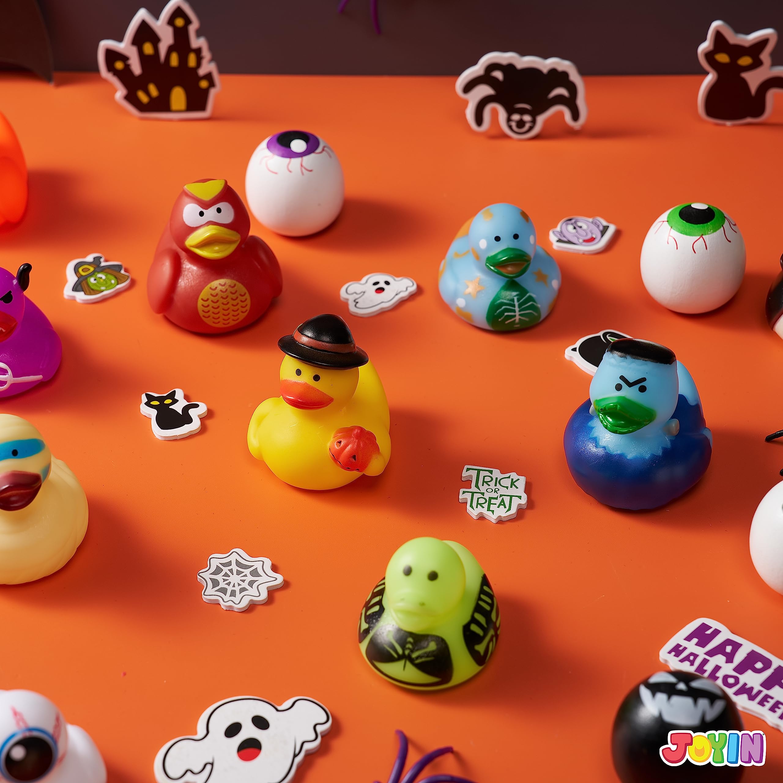 JOYIN 24 PCS Halloween Rubber Ducks, Halloween Ducks Toys for Trick or Treating Goodie Bag Fillers, Bathtub Toys Duckies for Halloween Party Favors Decorations, School Classroom Game Prizes
