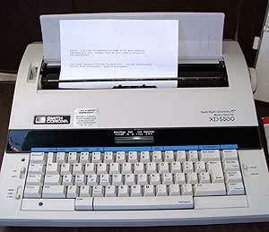 Amazon.com : Smith Corona XD 5500 Memory Electric Typewriter Spell