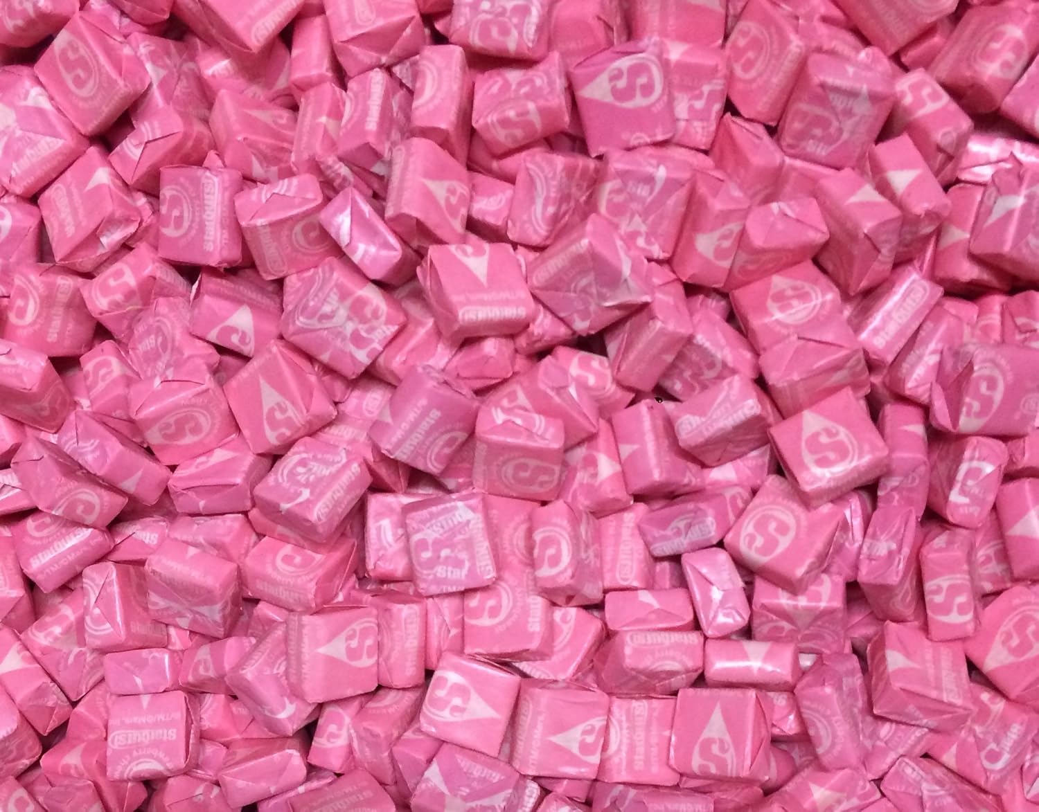 Strawberry Starburst Fruit Chews - 2 