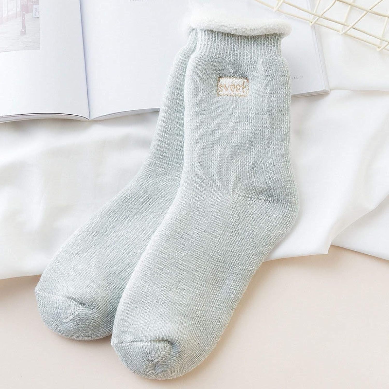 Chaussettes Maison Femmes Chaudes En Velours Avec Oreilles De Lapin - Antidérapantes, Confortables Pour L'intérieur, Style Kawaii