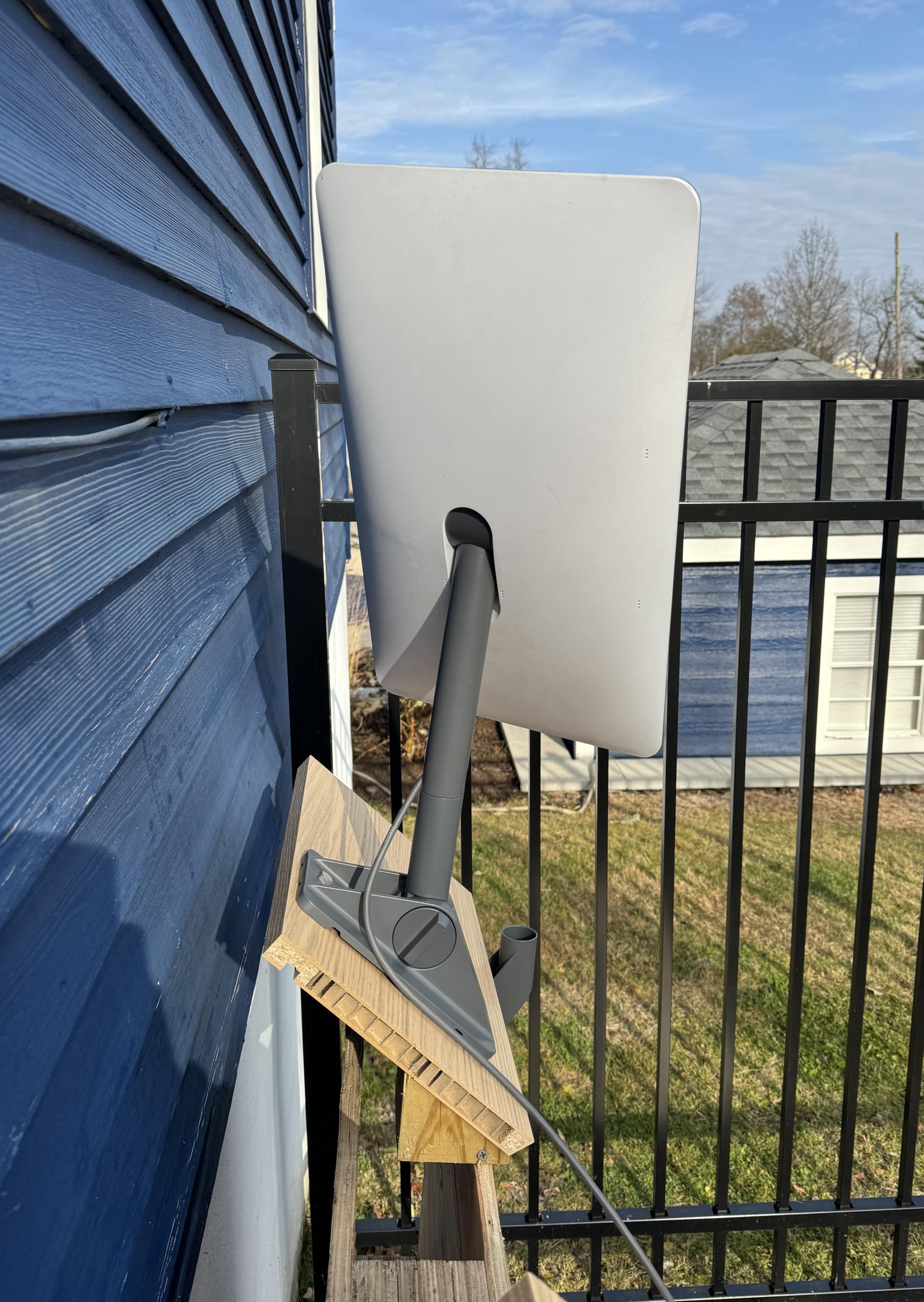 Starlink Roof Pivot Mount