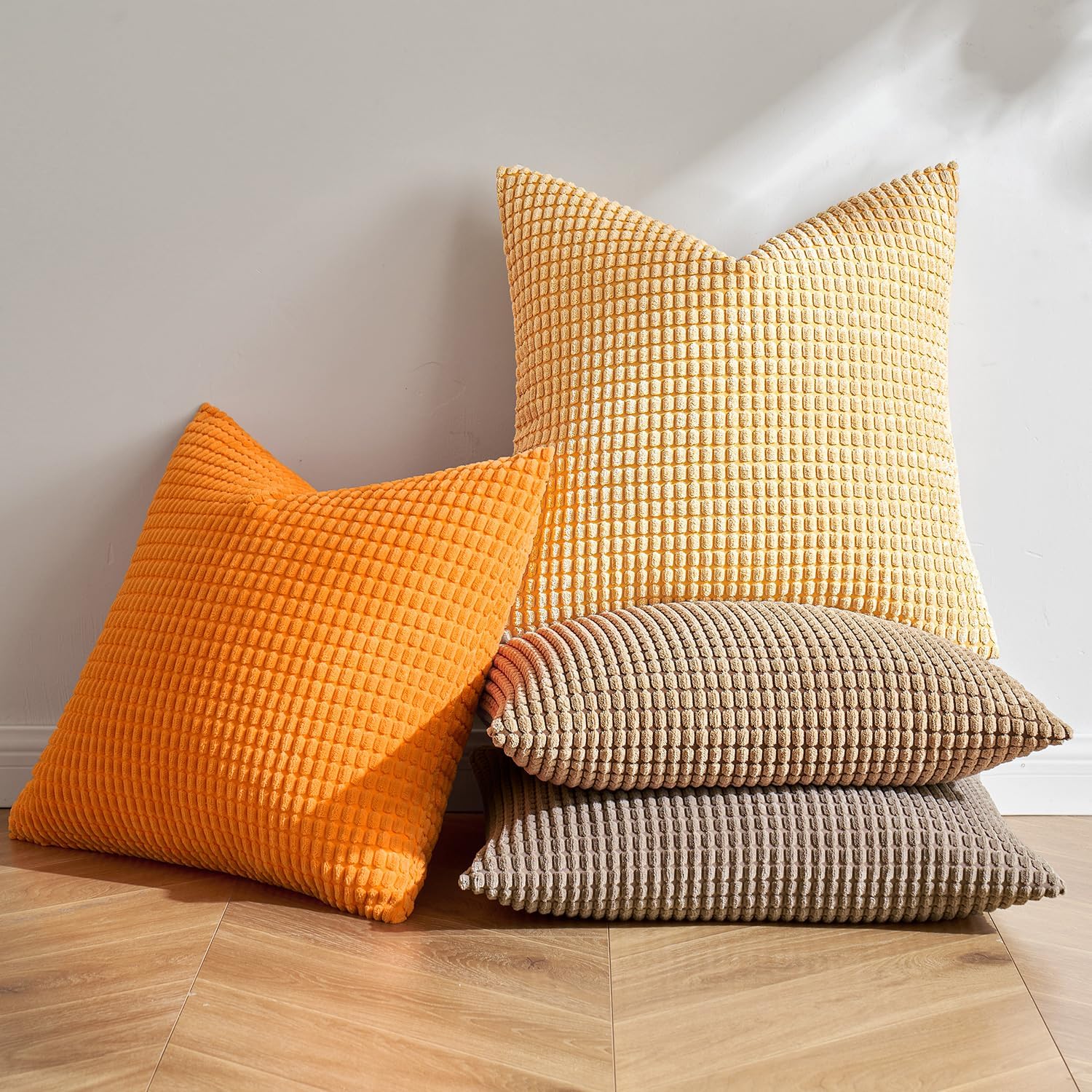 MIULEE Granulated Cushion Cover Soft Polyester Durable Modern Decorative Pillow Case for Sofa, Living Room, Home, Office, Bed, Bedroom, 40 x 40 cm, 4 Pieces, Orange
