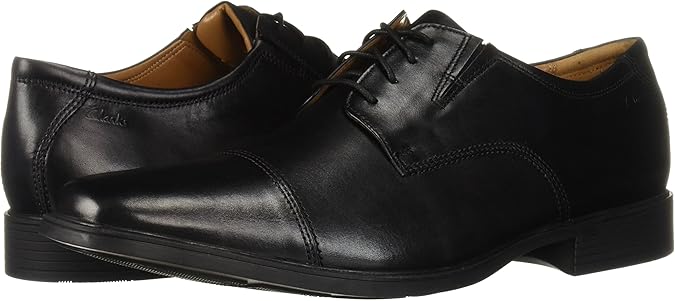 clarks tilden cap oxford