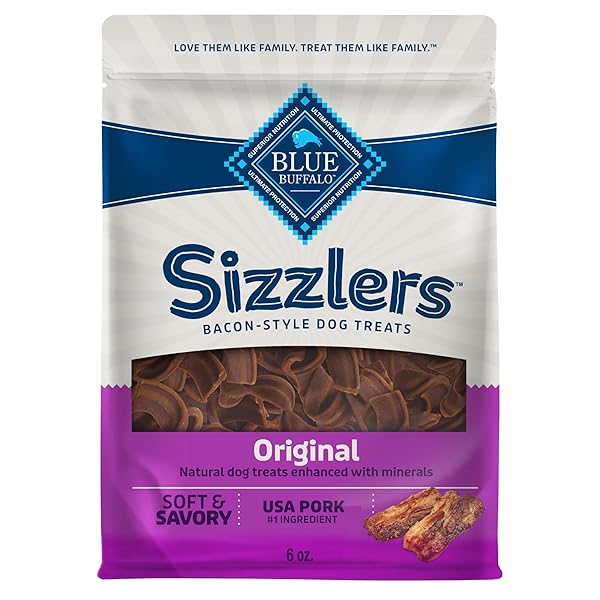 BLUE BUFFALO SIZZLERS NATURAL SOFT DOG TREATS, BACON-STYLE SOFT-MOIST DOG TREATS WITH REAL USA PORK, ORIGINAL FLAVOR, 6-OZ BAG