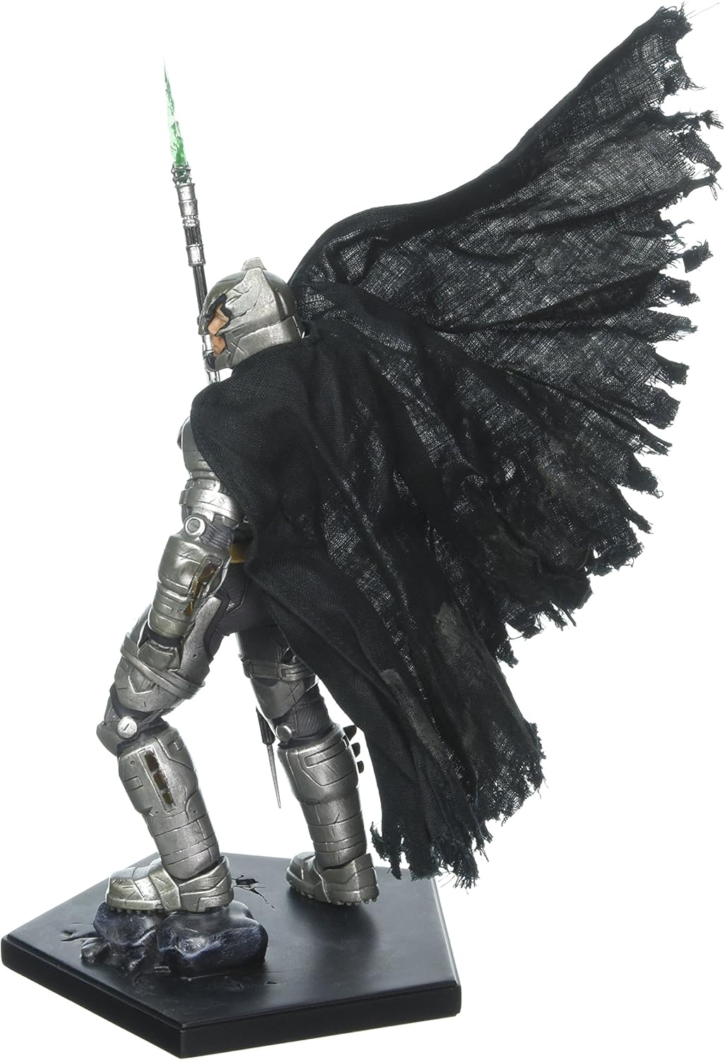 Batman v Superman: Dawn of Justice Battle Damaged Armored 1:10 Scale Statue - Image 3