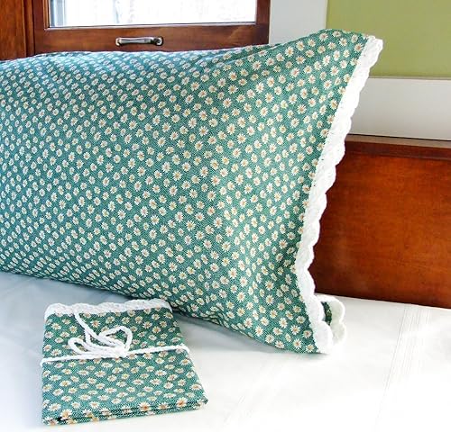 Amazon Com Crochet Pillow Case In Green Daisies With Crochet