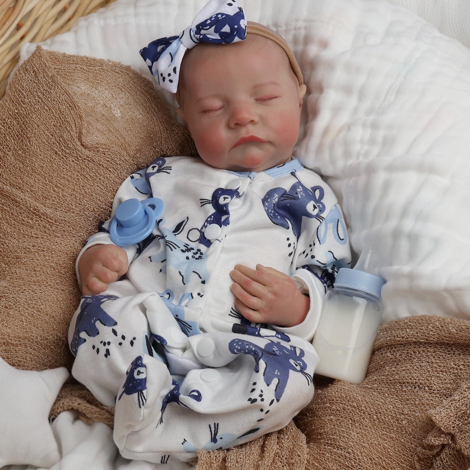 JUYOUYI Reborn Baby Dolls, 18 Inch Lifelike Sleeping Girl Doll Vinyl Full Body, Realistic Newborn Baby Doll with Gift Set for Kids Age 3+， (Levi.W，No accessories)