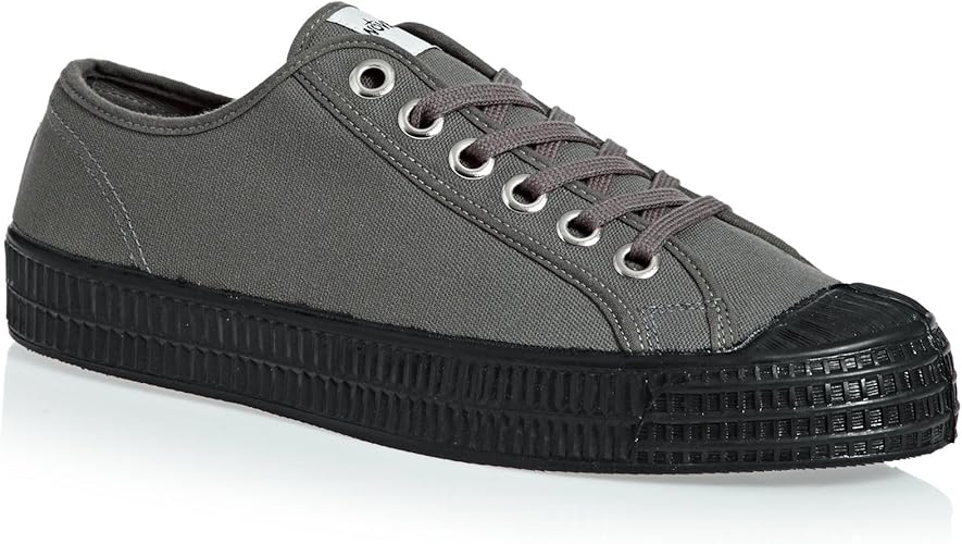 novesta plimsolls
