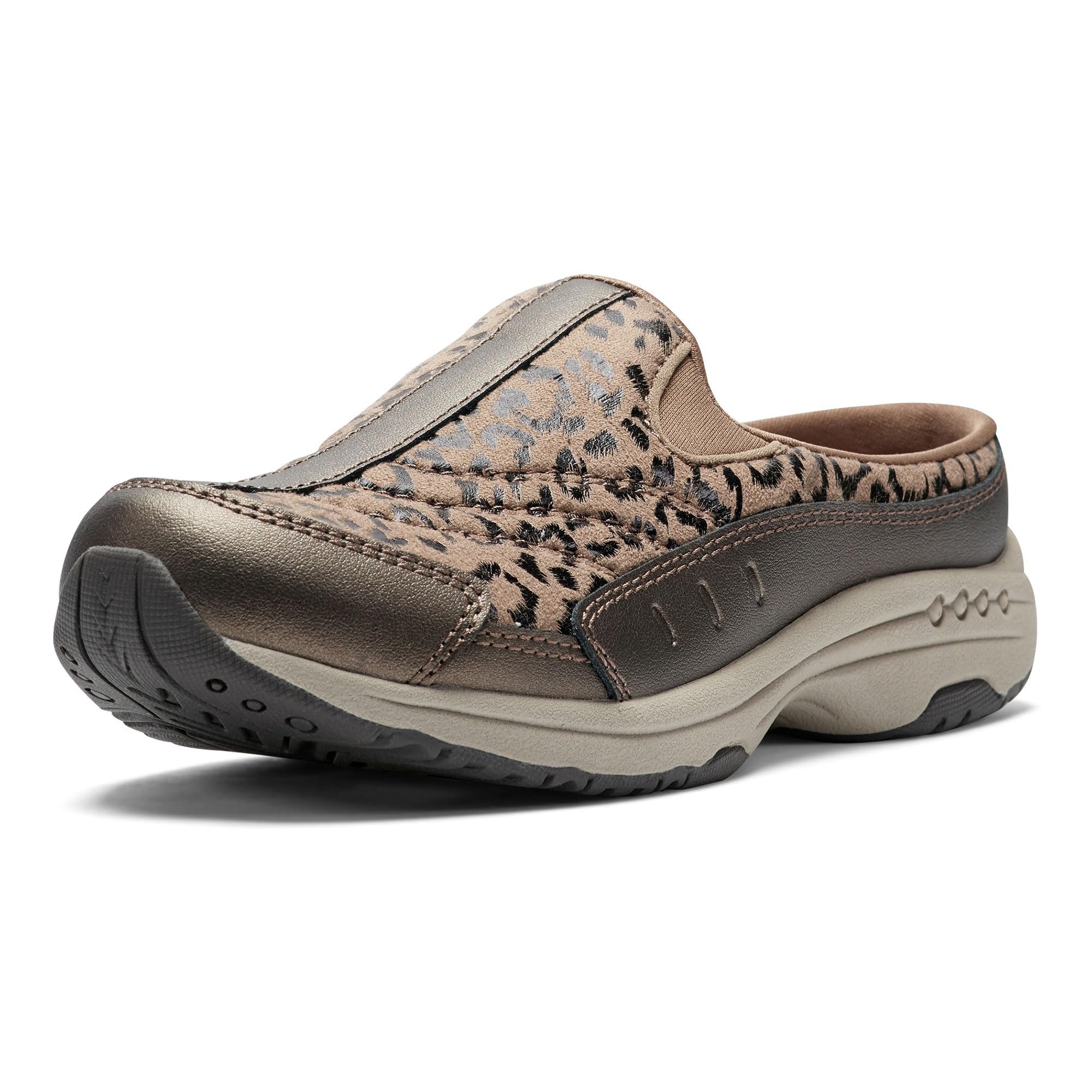 Easy Spirit Traveltime Women’s Slip On, 7 E US, Bronze-Leopard