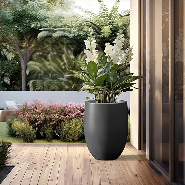 KANTE 21.7″ H BURNISHED BLACK TALL PLANTER, LARGE OUTDOOR INDOOR DECORATIVE POT WITH DRAINAGE HOLE AND RUBBER PLUG, MODERN ROUND TAPER STYLE FOR HOME AND PATIO