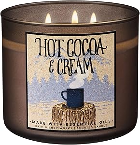 Bath and Body Works 2018 Holiday Limited Edition 3-Wick Candle (Hot Cocoa and Cream)