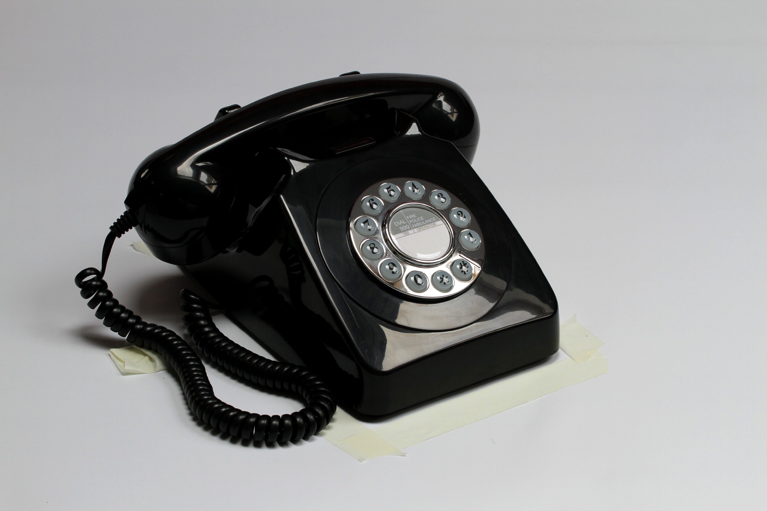 GPO 746 Push-Button 1970s-style Retro Landline Phone - Curly Cord Authentic Bell Ring - Black