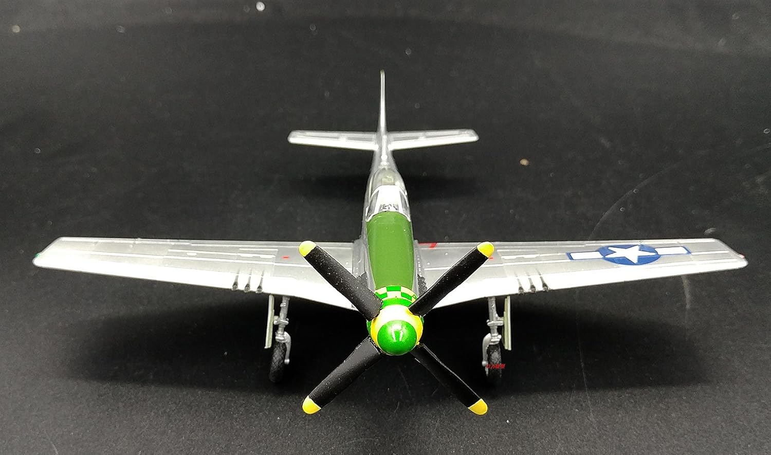 WWII US Aircraft 1/72 P51 Mustang 55FG Fighter Plane Non diecast Airplane Collection Easy Model Pre-builded: Toys & Games