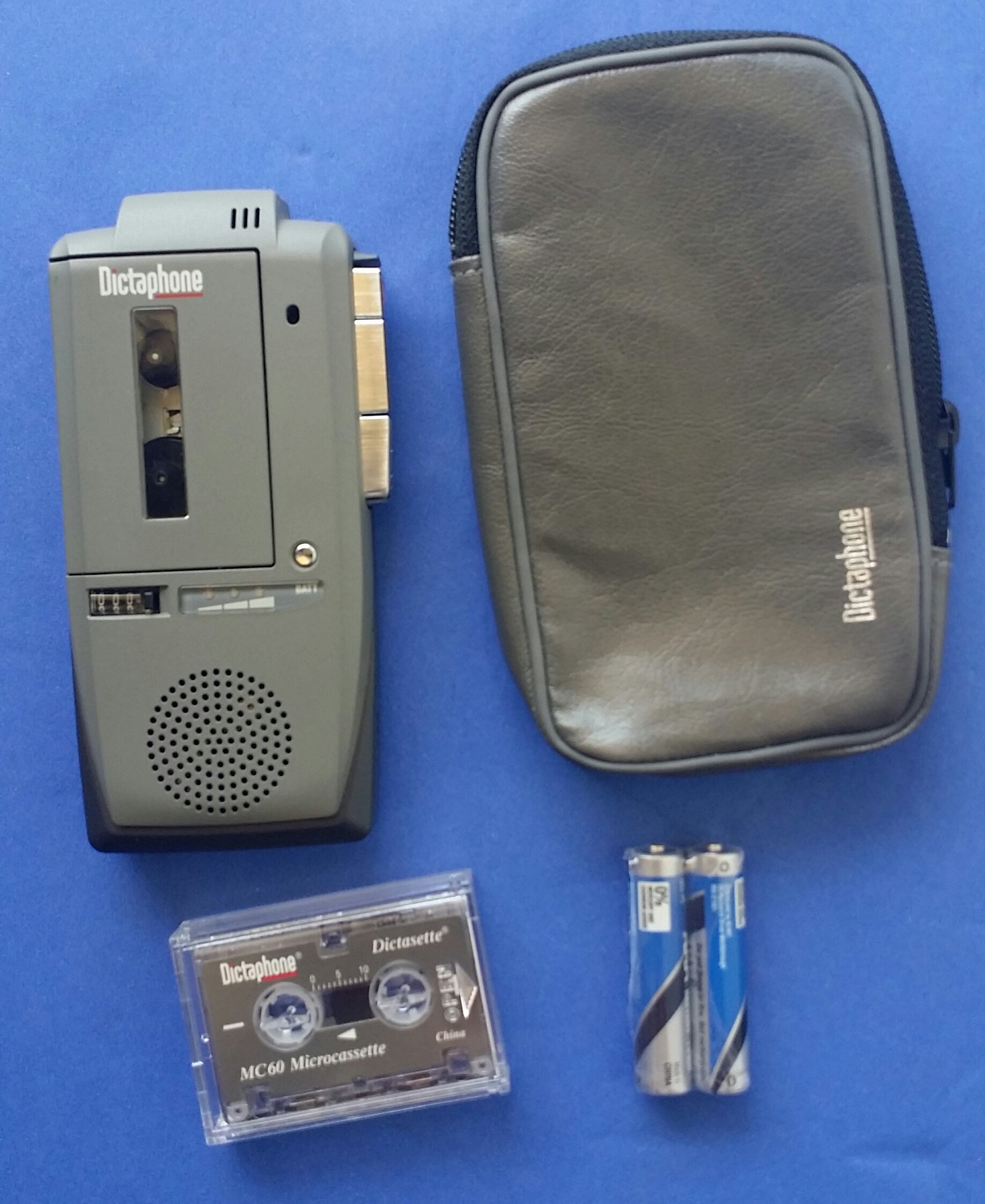 Dictaphone 3225 Portable Microcassette Recorder
