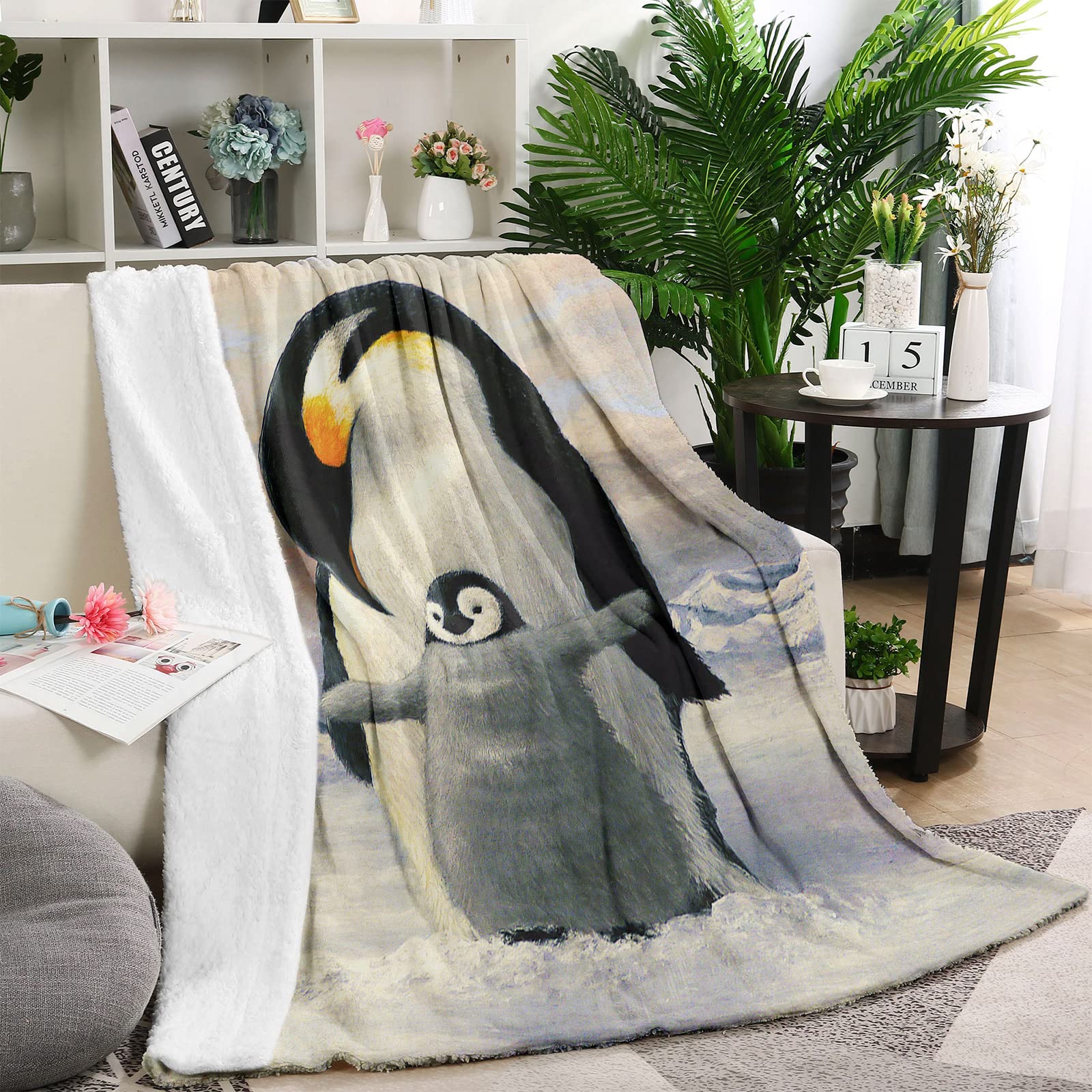 Lingqiang Penguin Throw Blanket for Women, 140 x 180 cm Cozy Watercolor Penguin Fluffy Plush Blanket for Teen Girls, Soft Penguin Flannel Throw Blanket for Mom, Suitable for Sofa Bed Couch — image 1