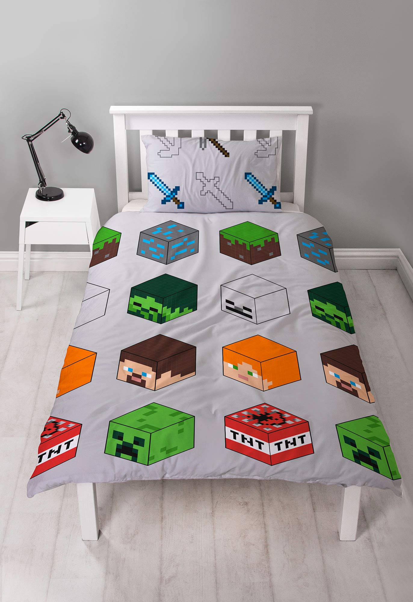 Minecraft Pixel Single Duvet Cover Officially Licensed Reversible Two Sided Creeper & TNT Design with Matching Pillowcase, Polyester, Green, MNCPILDS001UK1