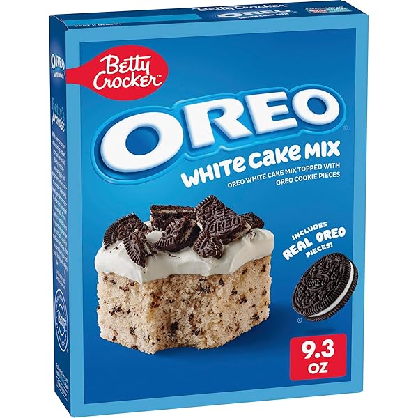 BETTY CROCKER OREO WHITE CAKE MIX, WHITE CAKE BAKING MIX WITH OREO COOKIE PIECES, 9.3 OZ