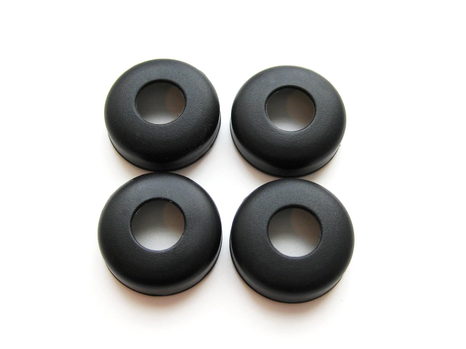 Amazon.com: 4 Black Earbuds-Eartips for Motorola H270 H371 H375 H385 H390  H560 H620 H680 H681 H685 Bluetooth Headset Wireless Devices: Cell Phones &  ...