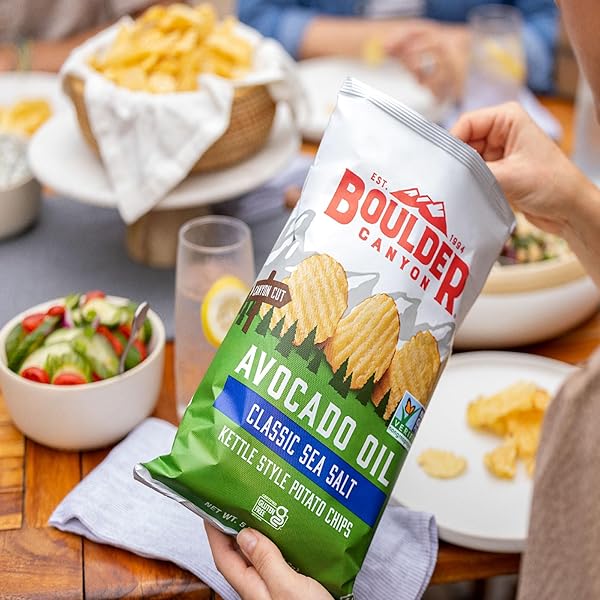 BOULDER CANYON AVOCADO OIL KETTLE STYLE POTATO CHIPS VARIETY PACK, 18 COUNT – GLUTEN-FREE, NON-GMO, HICKORY BARBECUE, CLASSIC SEA SALT, SEA SALT & CRACKED PEPPER (1 OZ BAGS)