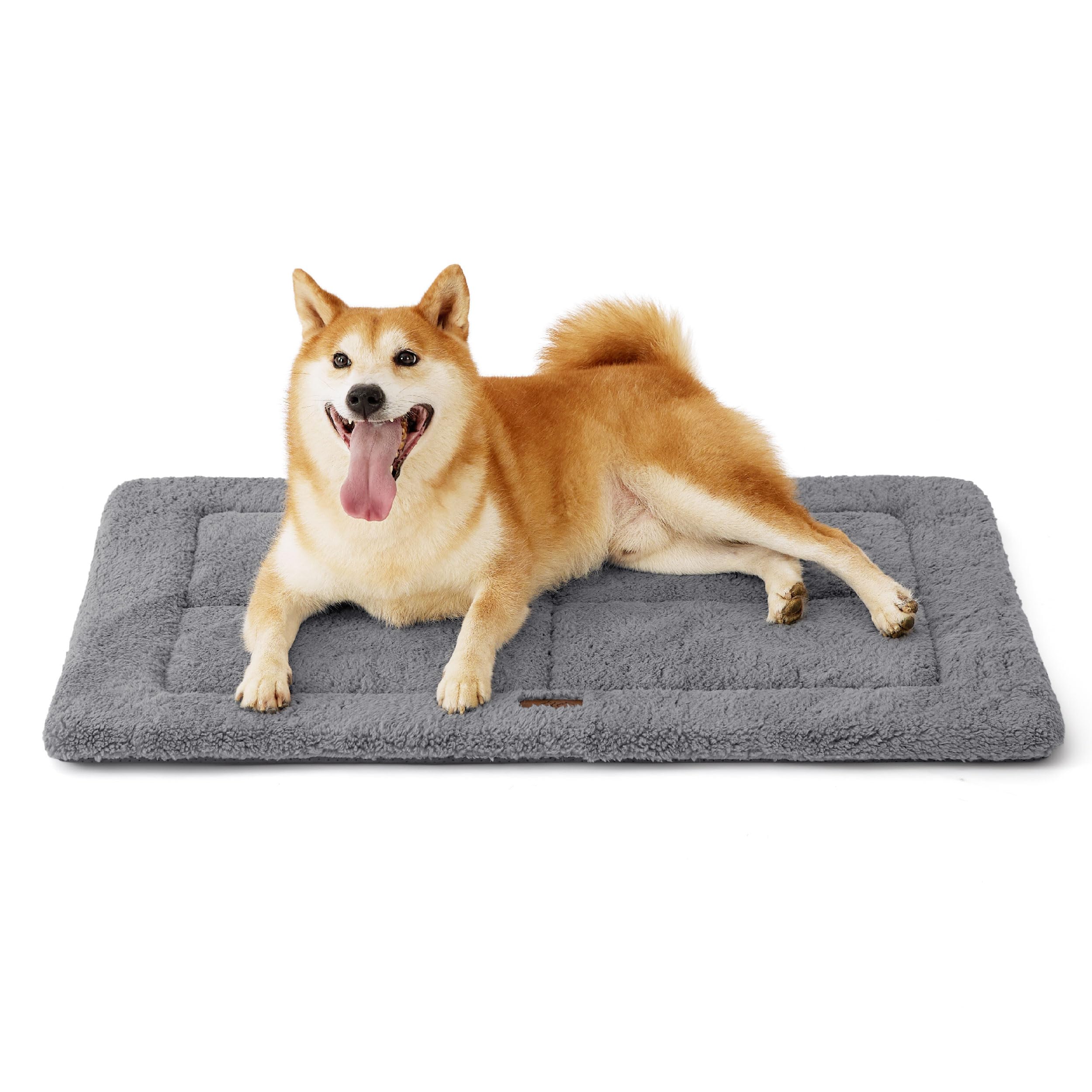 Bedsure Large Dog Bed Mat - Washable Fleece Foam Dog Bed Reversible Pet Mat, Dog Crate Mattress for Large Pets, 89x58cm, Light Grey