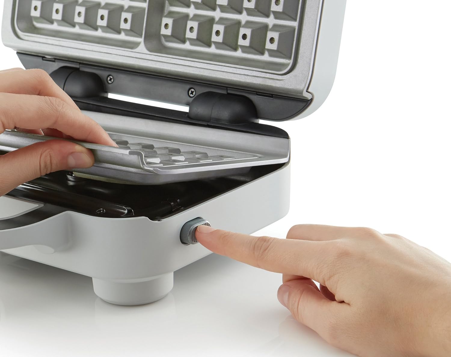 Breville DuraCeramic Waffle Maker, White - Image 4