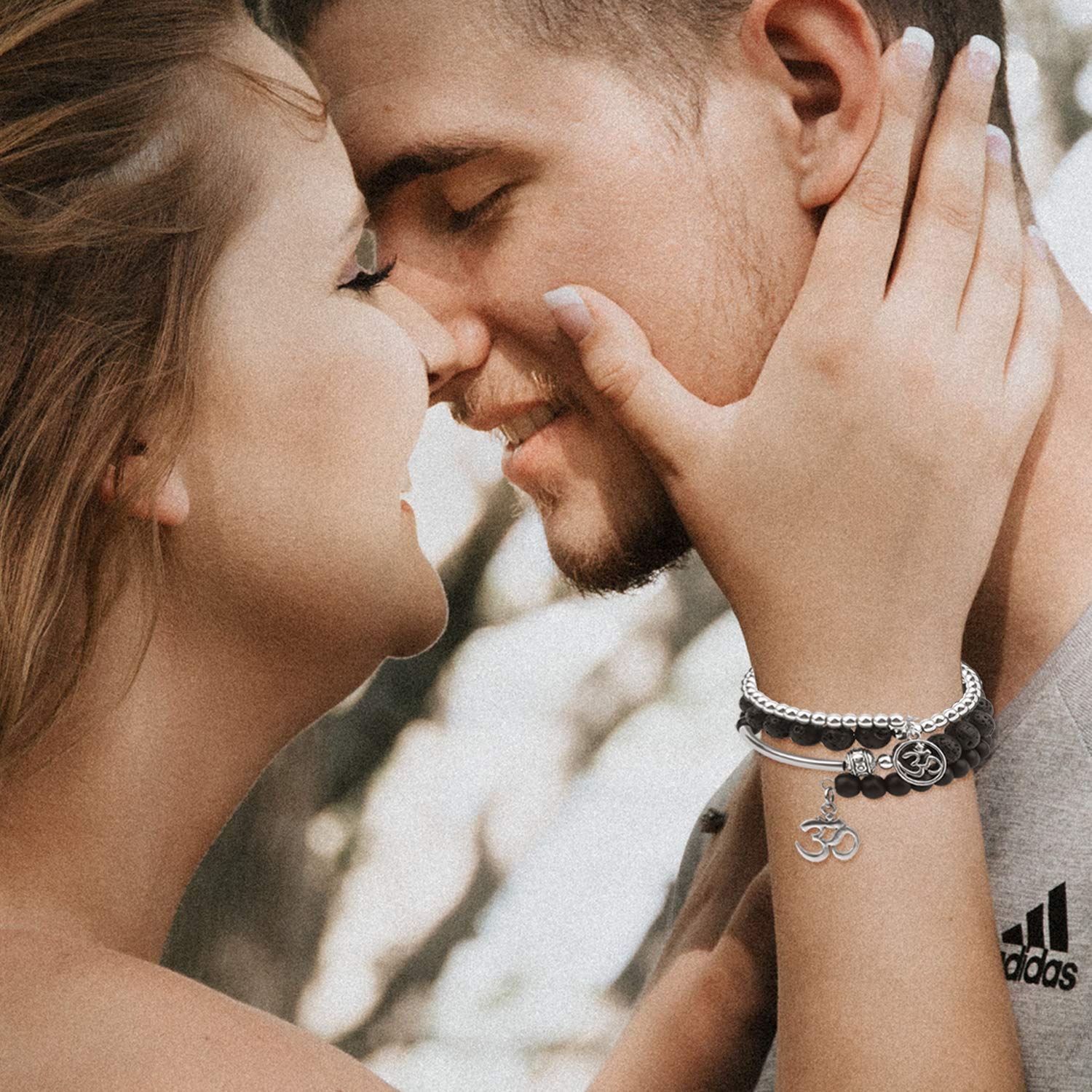 Essential Oil Diffuser Bracelet, Gifts for Valentine\'s Day! Chakra Bead Tiger Eye Bead Bracelet Winding Bracelet to Relieve Anxiety, Gift for Women