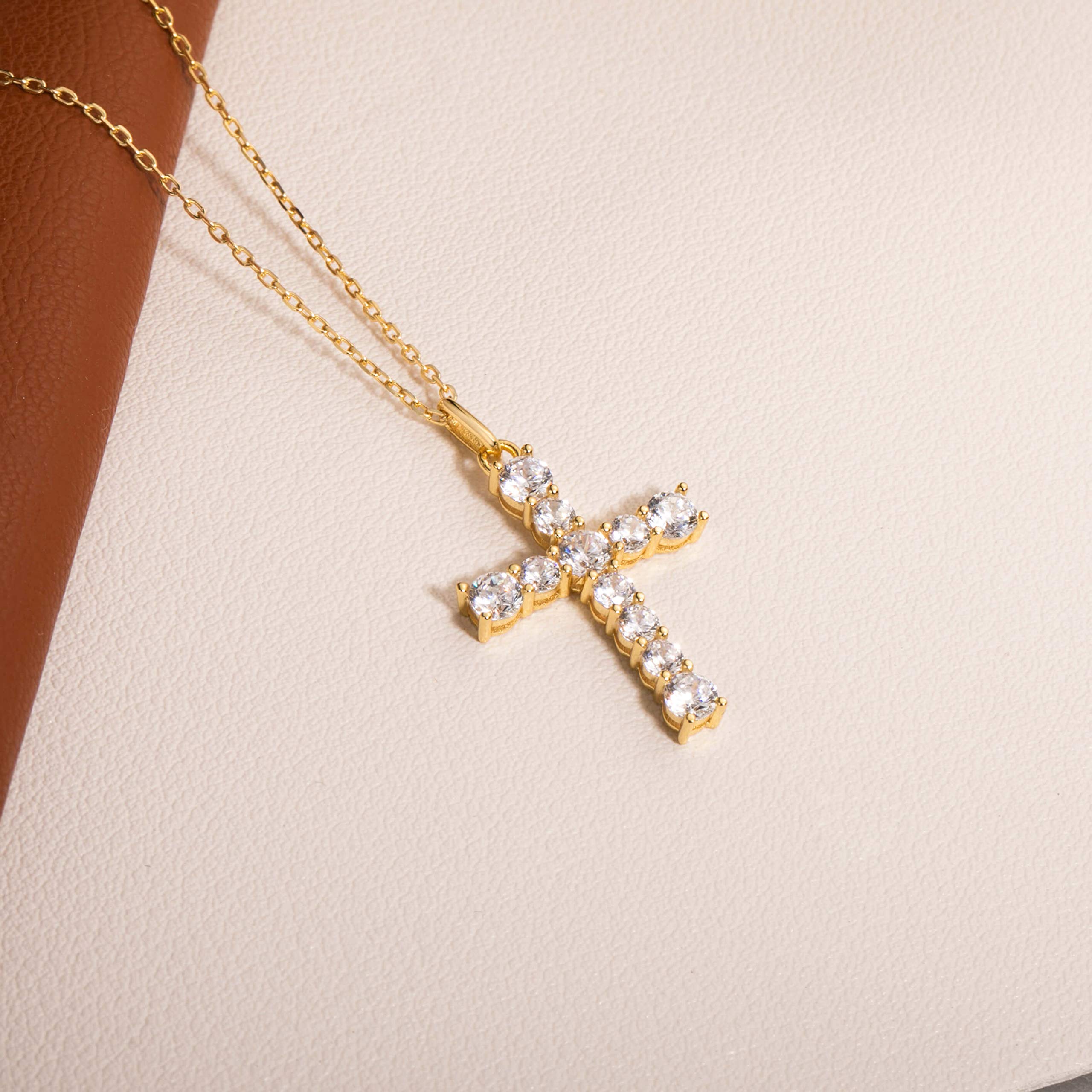 S.Leaf Cross Necklace for Women Gold Plated Cross Necklaces for Women 925 Sterling Silver Cross Pendant Necklaces for Women Birthday Anniversary