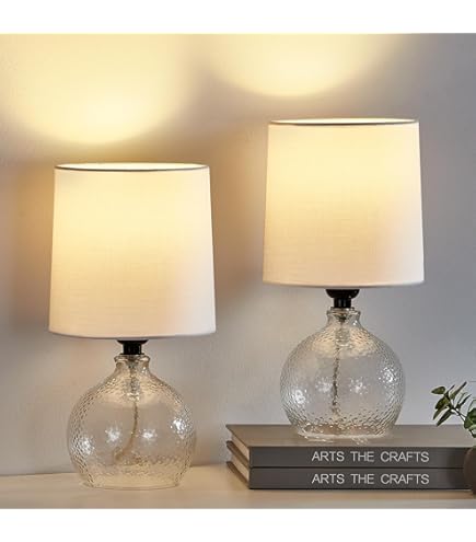 SAFAVIEH Lighting Collection Dayton White 21-inch Bedroom