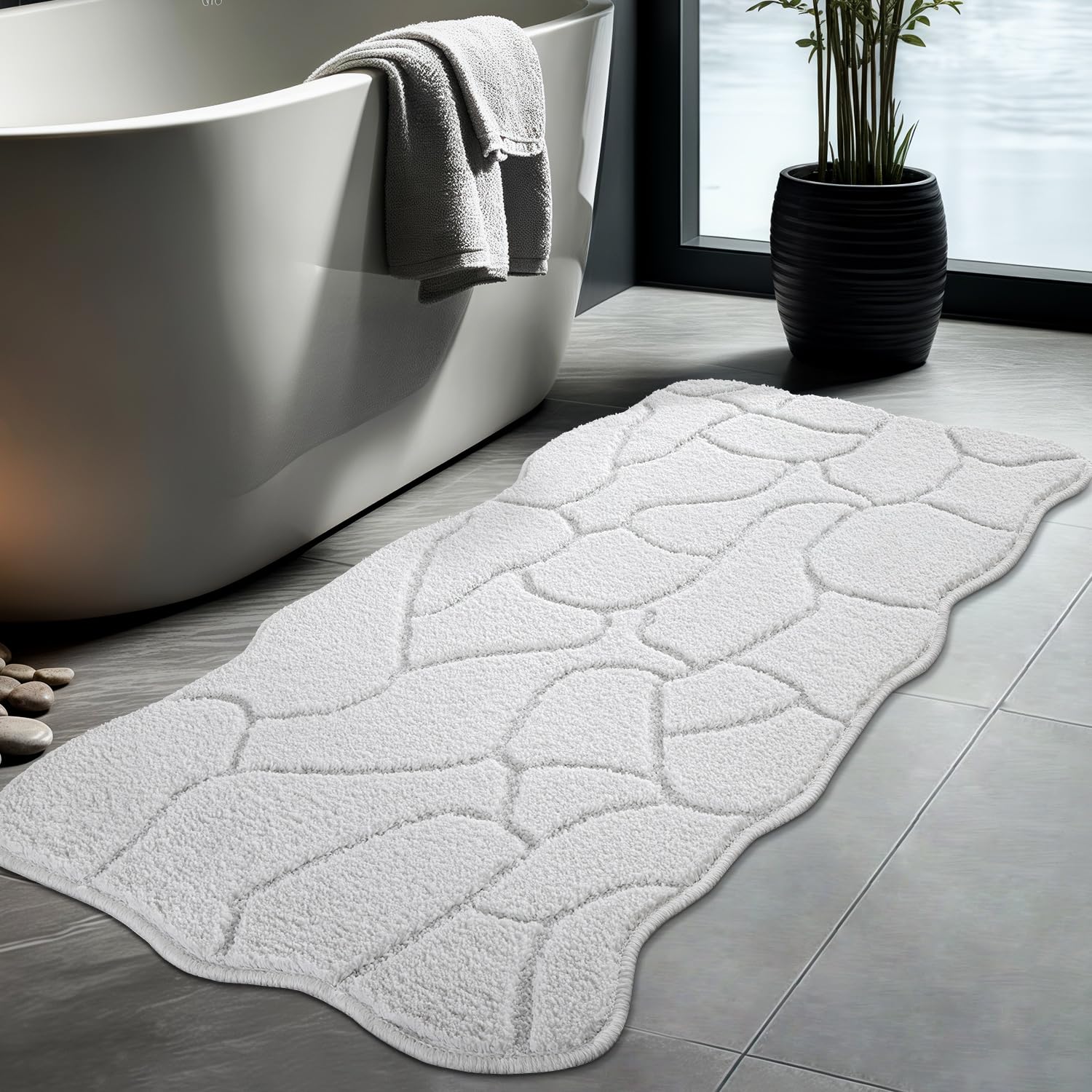 BSICPRO White Bathroom Rugs Runner, 22x47 Inches Long Bath Mats Non Slip, Soft Absorbent and Quick Dry Microfiber Bath Rugs for Bathroom Decor, Machine Washable (Snow White) Image