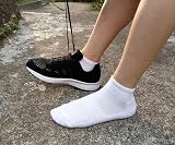 FORMEU Women Ankle Socks White 4 Pairs Low Cut Cotton Breathable Cushioned view 5
