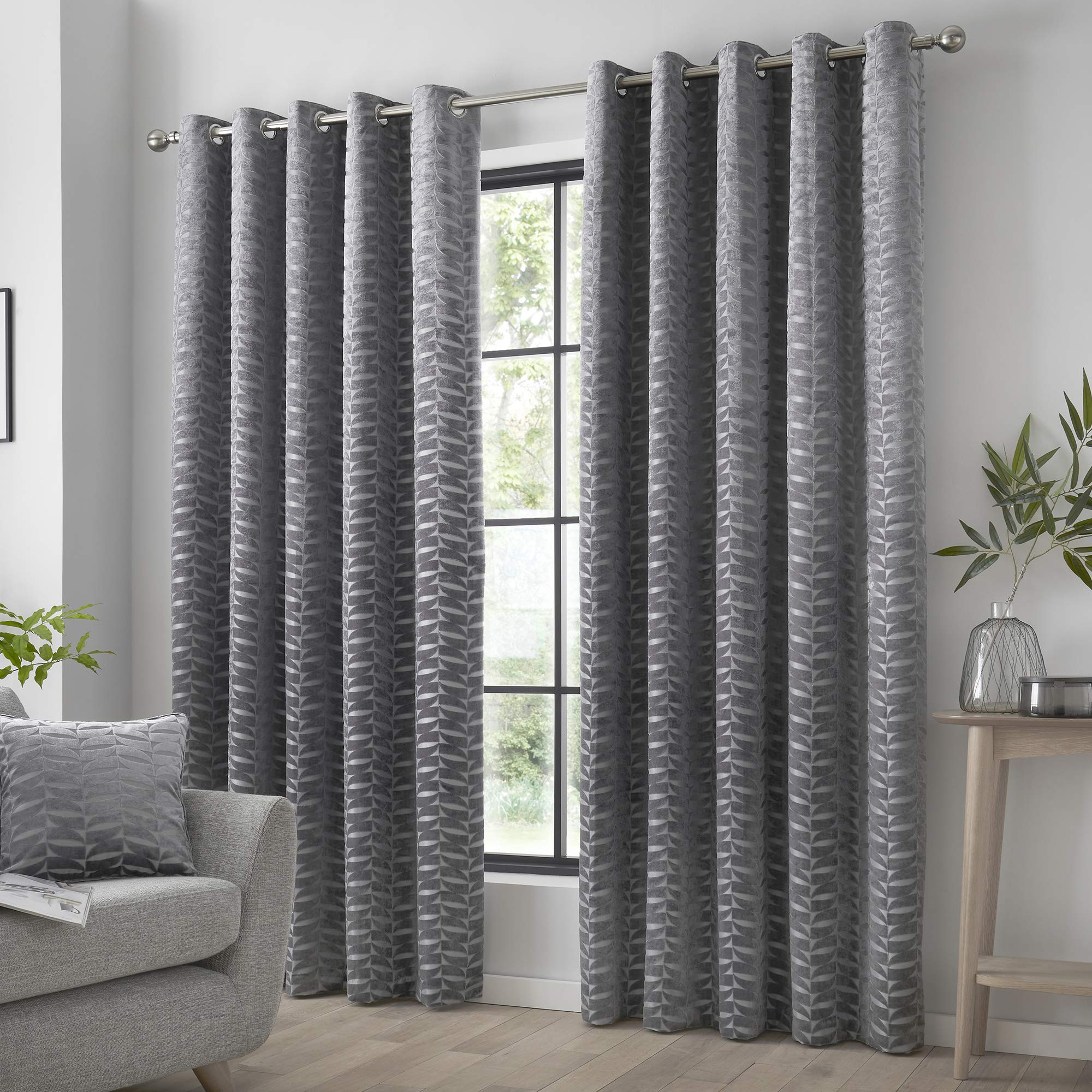 Curtina - Luxury Dark Silver Curtains W46 x L72" (117 x 183cm) - Grey Geometric Curtains - Eyelet Curtains in Charcoal - Jacquard Curtains & Drapes for Bedroom/Living Room - Dark Grey Leaf Curtains
