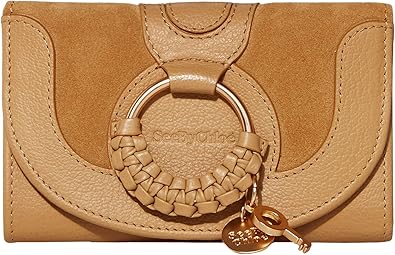 difference between chloe and see by chloe